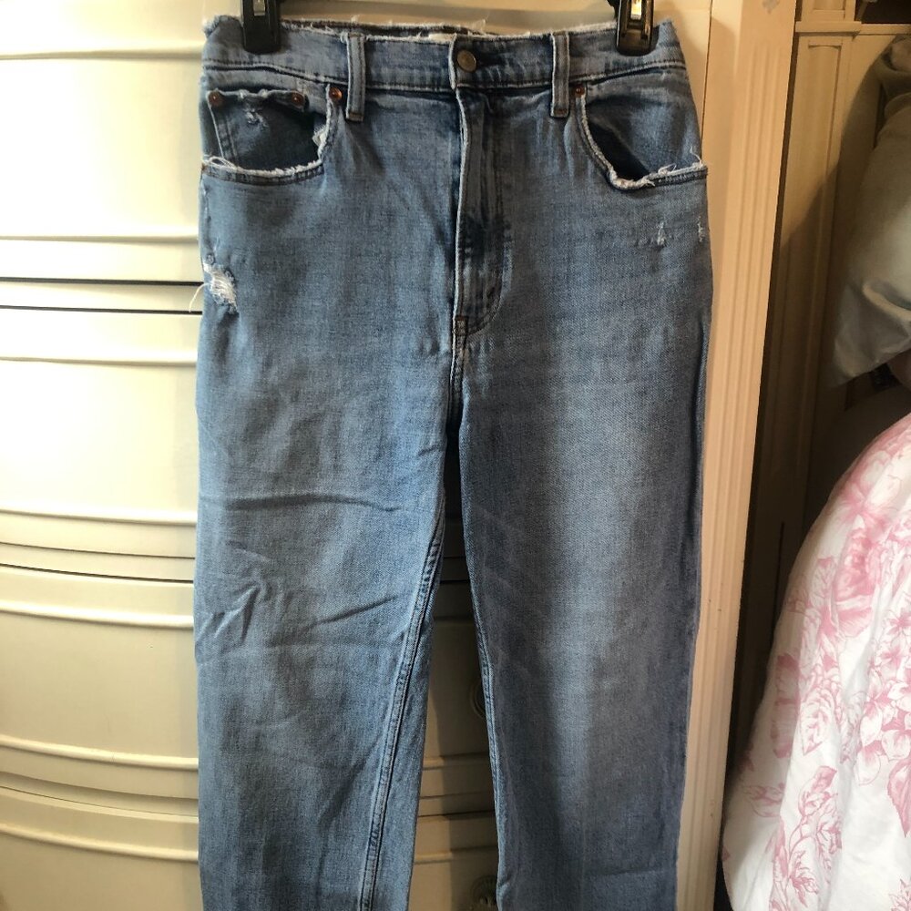Abercrombie & Fitch Women's Ultra High Rise Ankle Straight Jeans Size 10